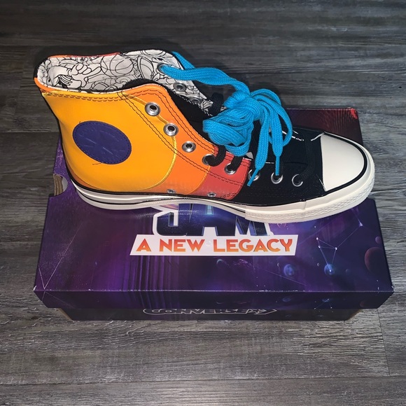 Converse x Space Jam - Picture 2 of 4